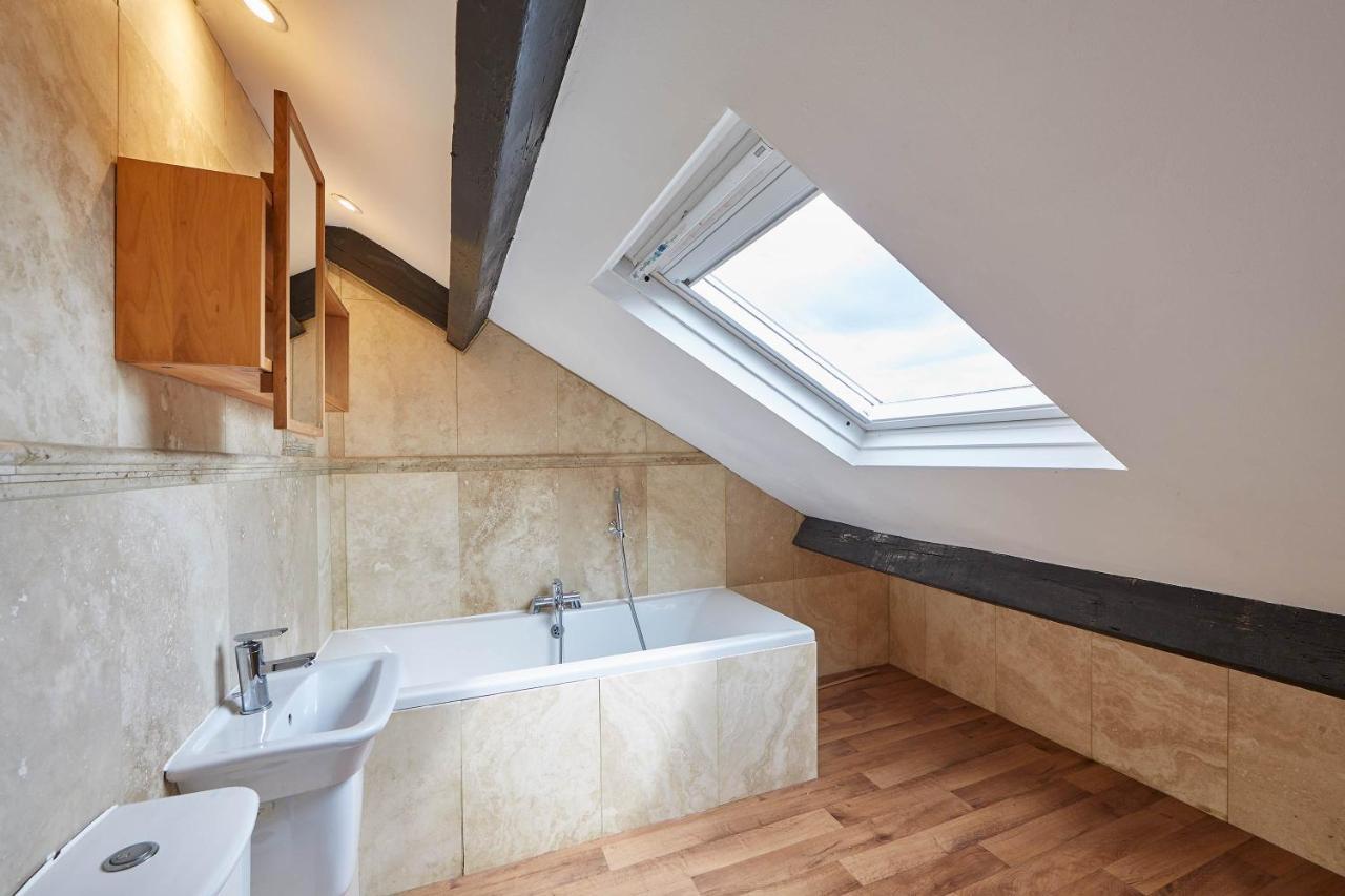 Host & Stay - The Loft Whitby Eksteriør bilde